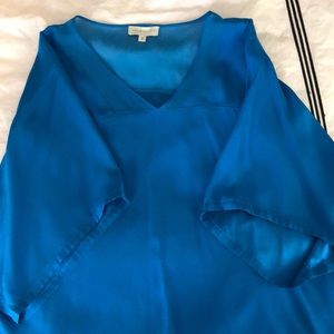 Annie Griffin silk blue blouse